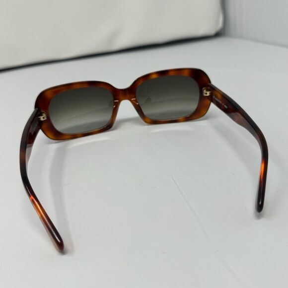 Fendi FS 5182 Sunglasses in light Havana 214 main image 5